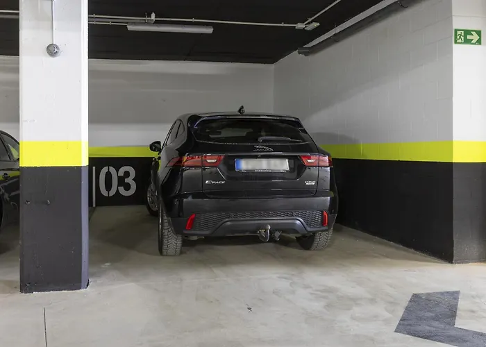 Luxury With Garden In Higueron アパート フエンヒロラ