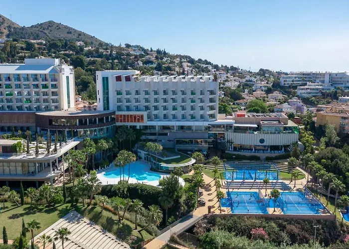 Luxury With Garden In Higueron アパート *