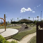 Апартаменти Luxury With Garden In Higueron