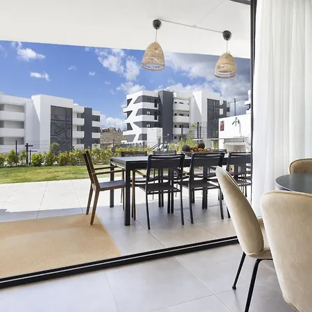 Apartment Luxury With Garden In Higueron Fuengirola
