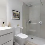 Luxury With Garden In Higueron Fuengirola