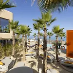 Luxury With Garden In Higueron Fuengirola